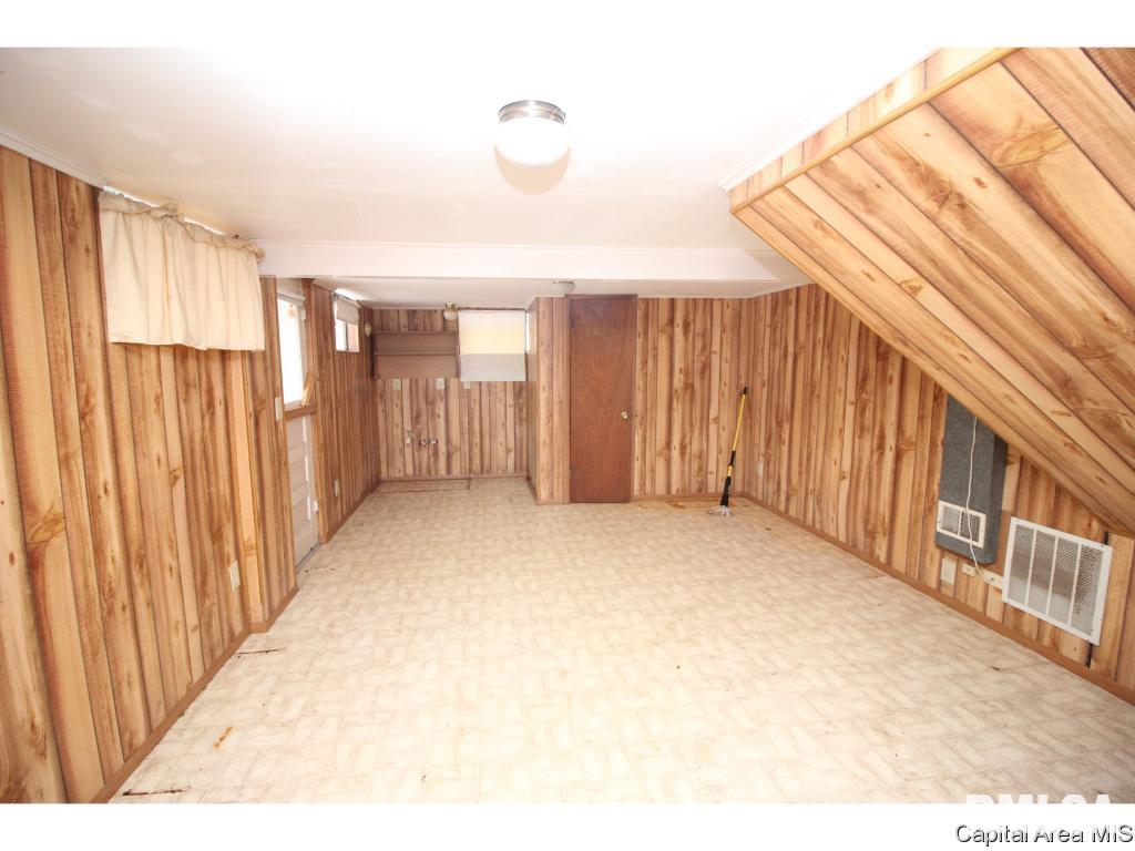 2625 South 9th Street Springfield, IL 62703 - Photo 2 of 7