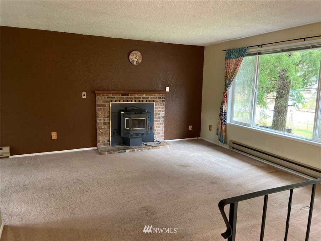 4228 Kellum Ranch Road Northwest Bremerton, WA 98312 - Photo 3 of 18 Gallery Image 3