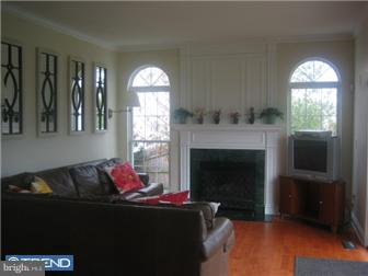 6 Albany Road Marlton, NJ 08053 - Photo 4 of 12 Family Room