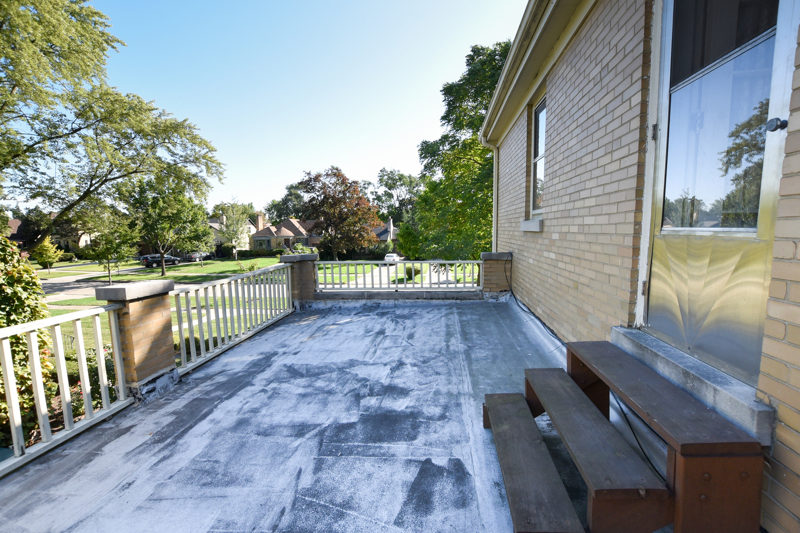 739 Selborne Road Riverside, IL 60546 - Photo 19 of 34