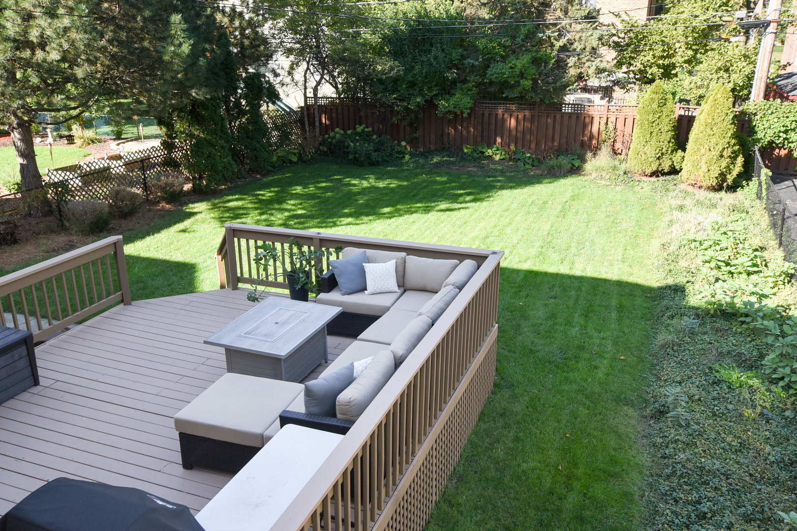 739 Selborne Road Riverside, IL 60546 - Photo 20 of 34