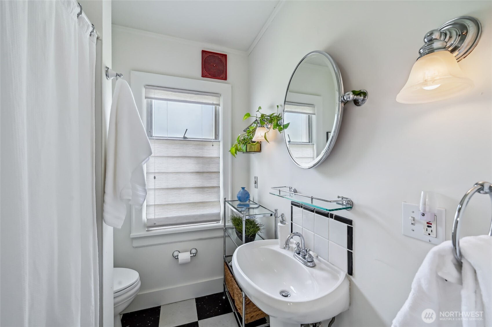 912 North 88th Street Seattle, WA 98103 - Photo 15 of 34 Gallery Image 15