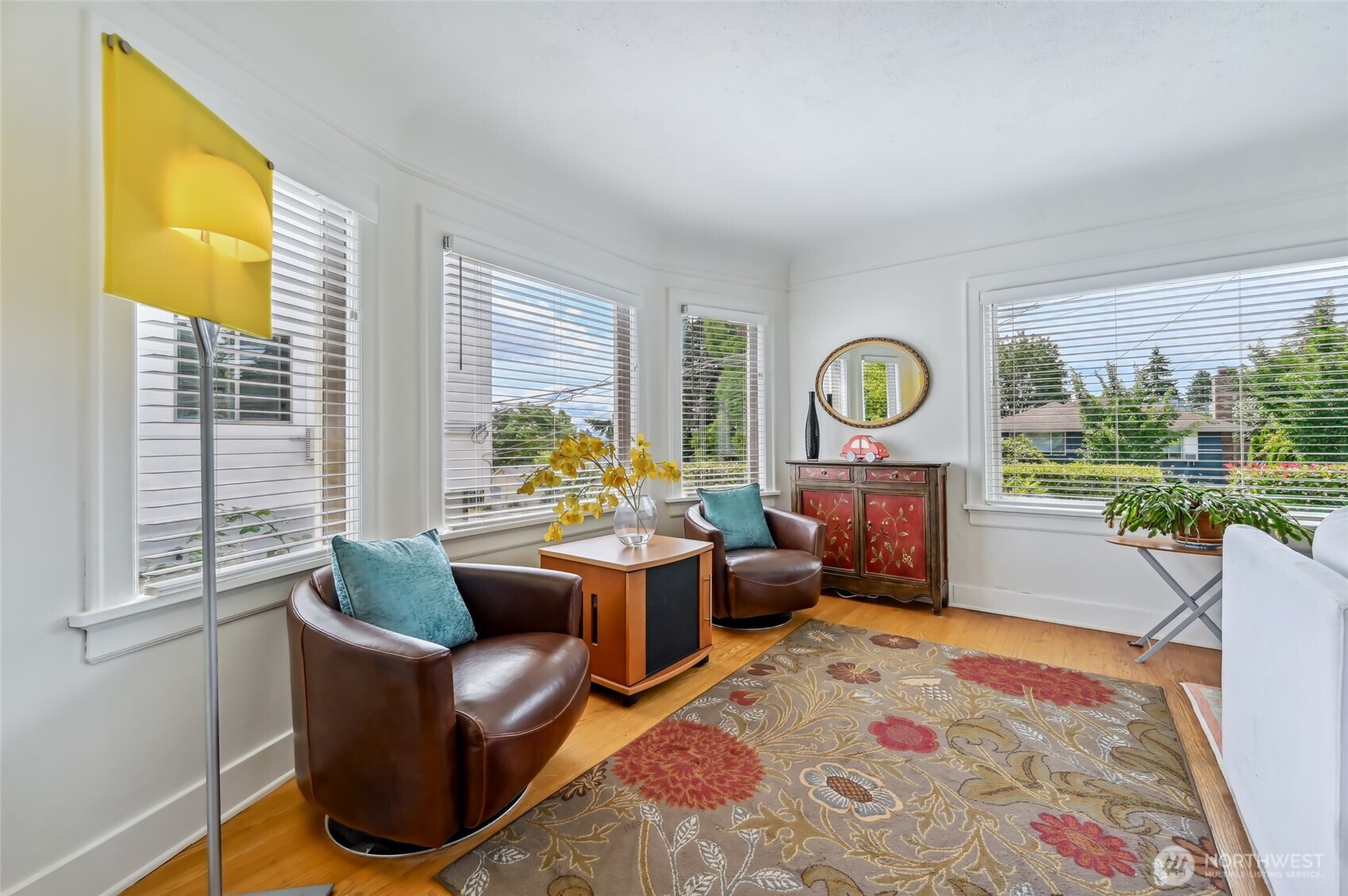 912 North 88th Street Seattle, WA 98103 - Photo 4 of 34 Gallery Image 4
