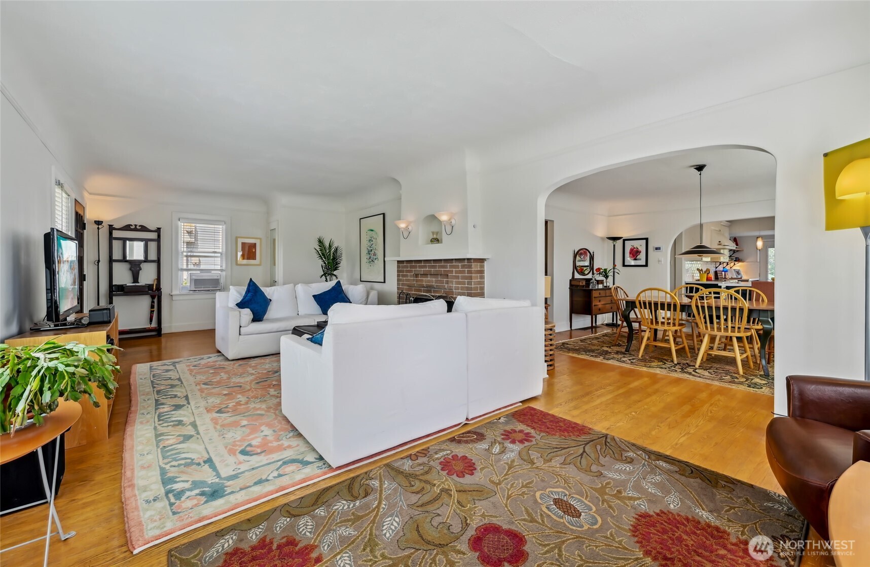912 North 88th Street Seattle, WA 98103 - Photo 5 of 34 Gallery Image 5