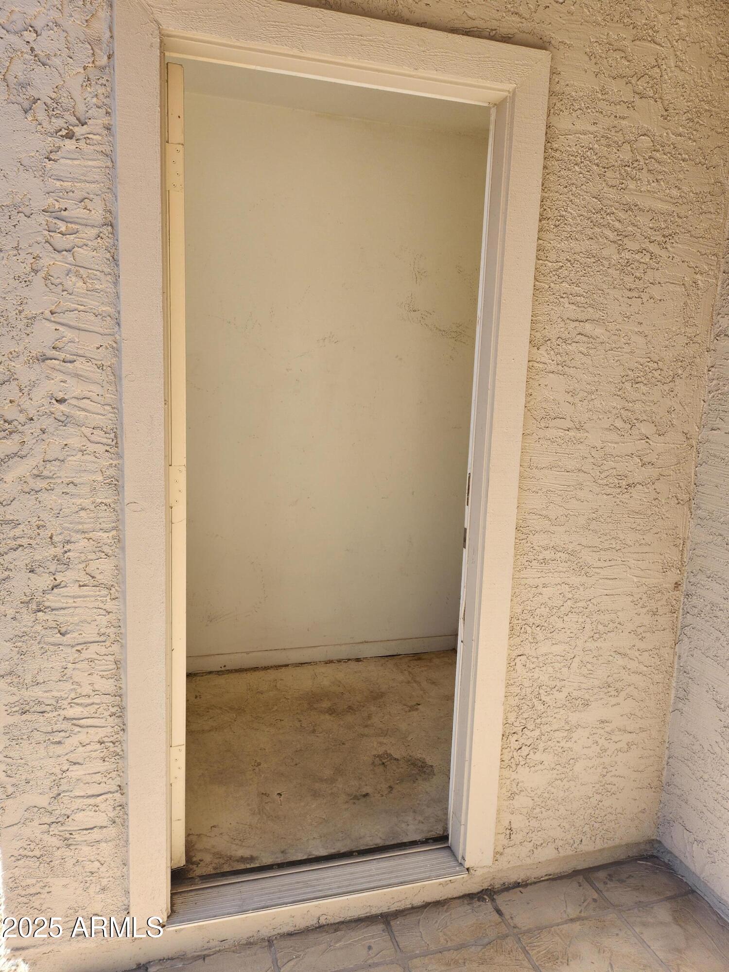 12440 North 20th Street, Unit 102 Phoenix, AZ 85022 - Photo 12 of 13 a view of front door