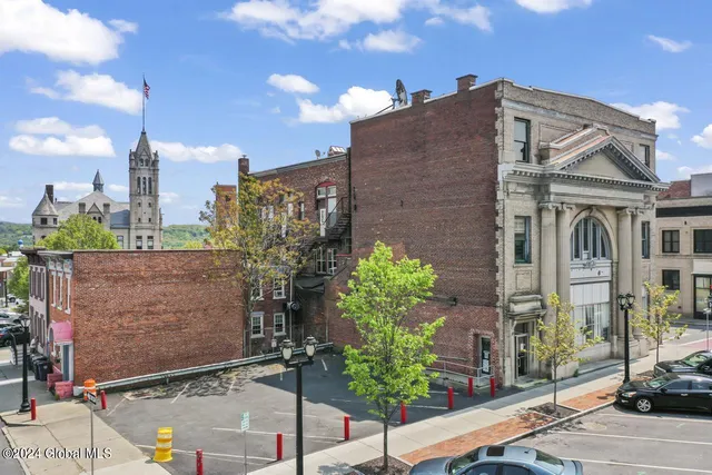 $450,000 | 91 Remsen Street, Cohoes, NY 12047