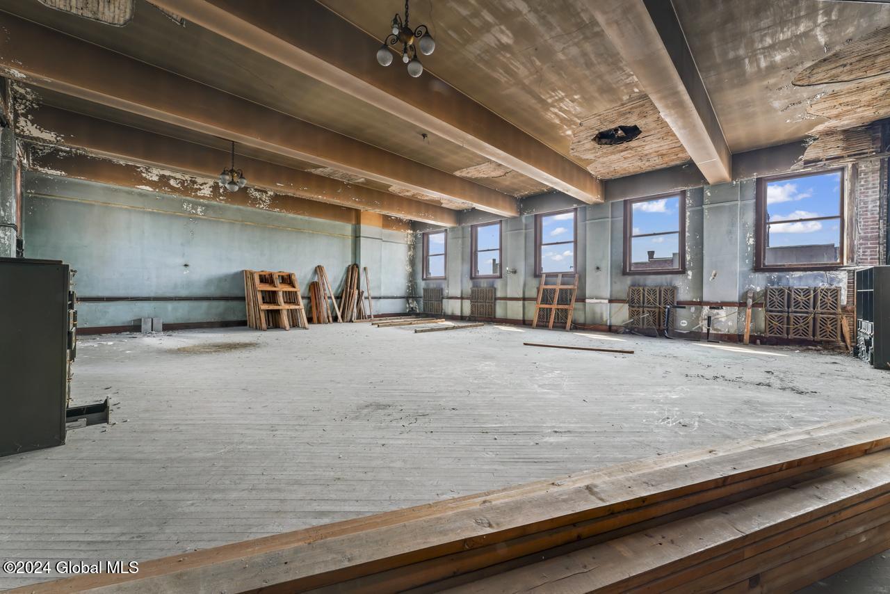 91 Remsen Street Cohoes, NY 12047 - Photo 5 of 8 Hommati.com-91_Remsen_St_NY-05-09-2023-3