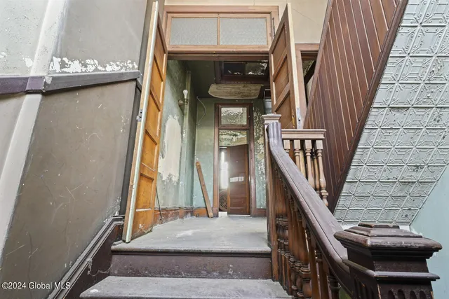 $450,000 | 91 Remsen Street, Cohoes, NY 12047