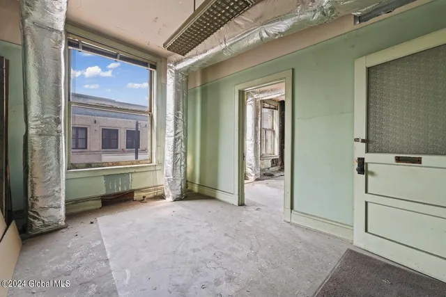 $450,000 | 91 Remsen Street, Cohoes, NY 12047