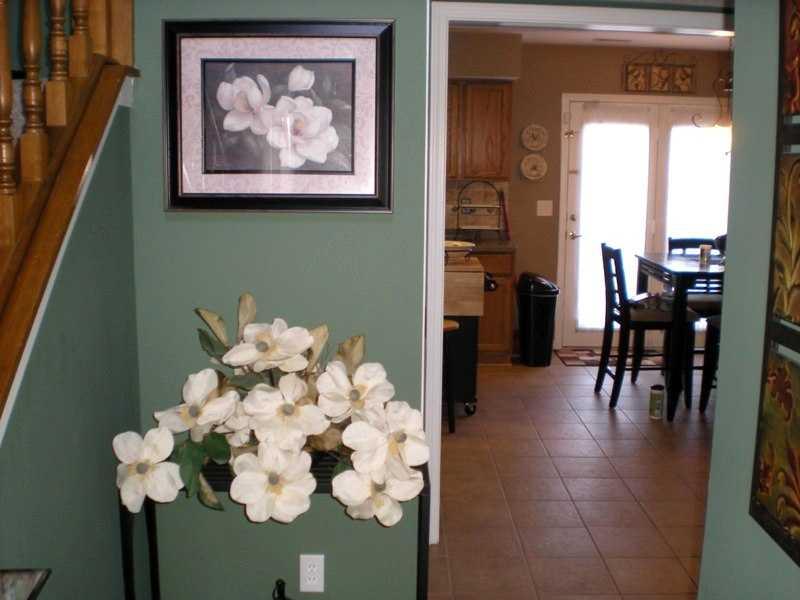 11028 Springtree Place Indianapolis, IN 46239 - Photo 3 of 20 Gallery Image 3