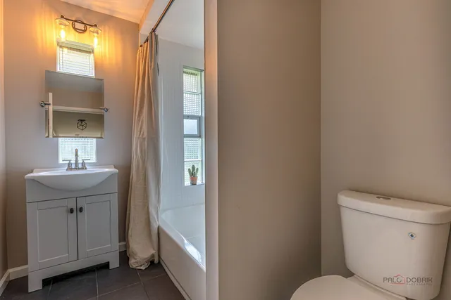 $338,000 | 25610 South Parkside Drive, Channahon, IL 60410