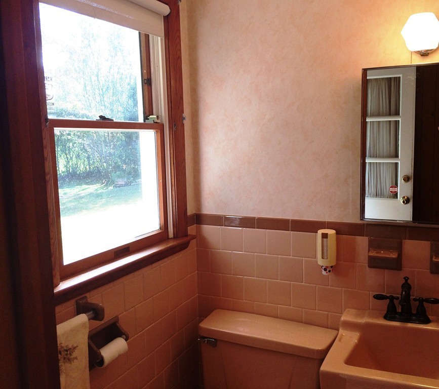 738 Cornell Road Tiverton, RI 02878 - Photo 16 of 22