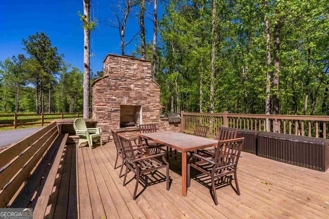 $1,095,000 | 104 Open Bay Drive, Eatonton, GA 31024