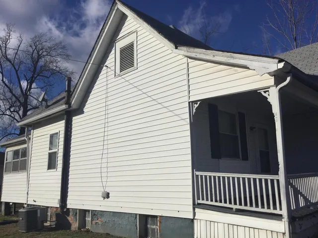 $69,900 | 201 Court Street, Anna, IL 62906