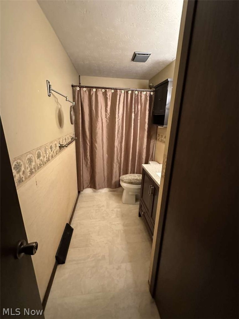 8126 Munson Road Mentor, OH 44060 - Photo 7 of 10