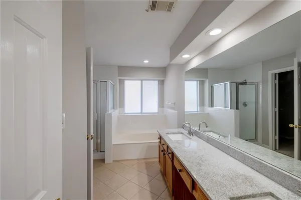 $3,100 | 10950 Pinehigh Drive, Alpharetta, GA 30022