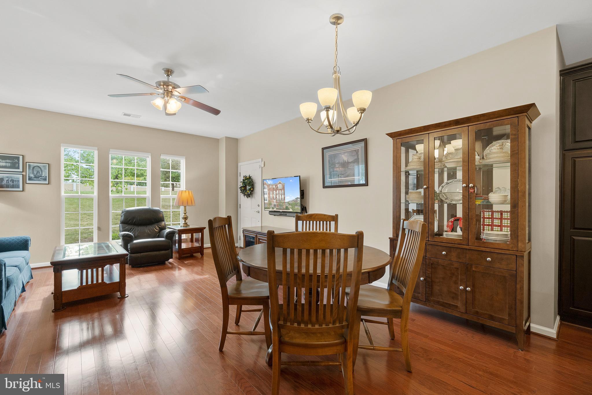 42849 Burrell Square Ashburn, VA 20147 - Photo 13 of 46