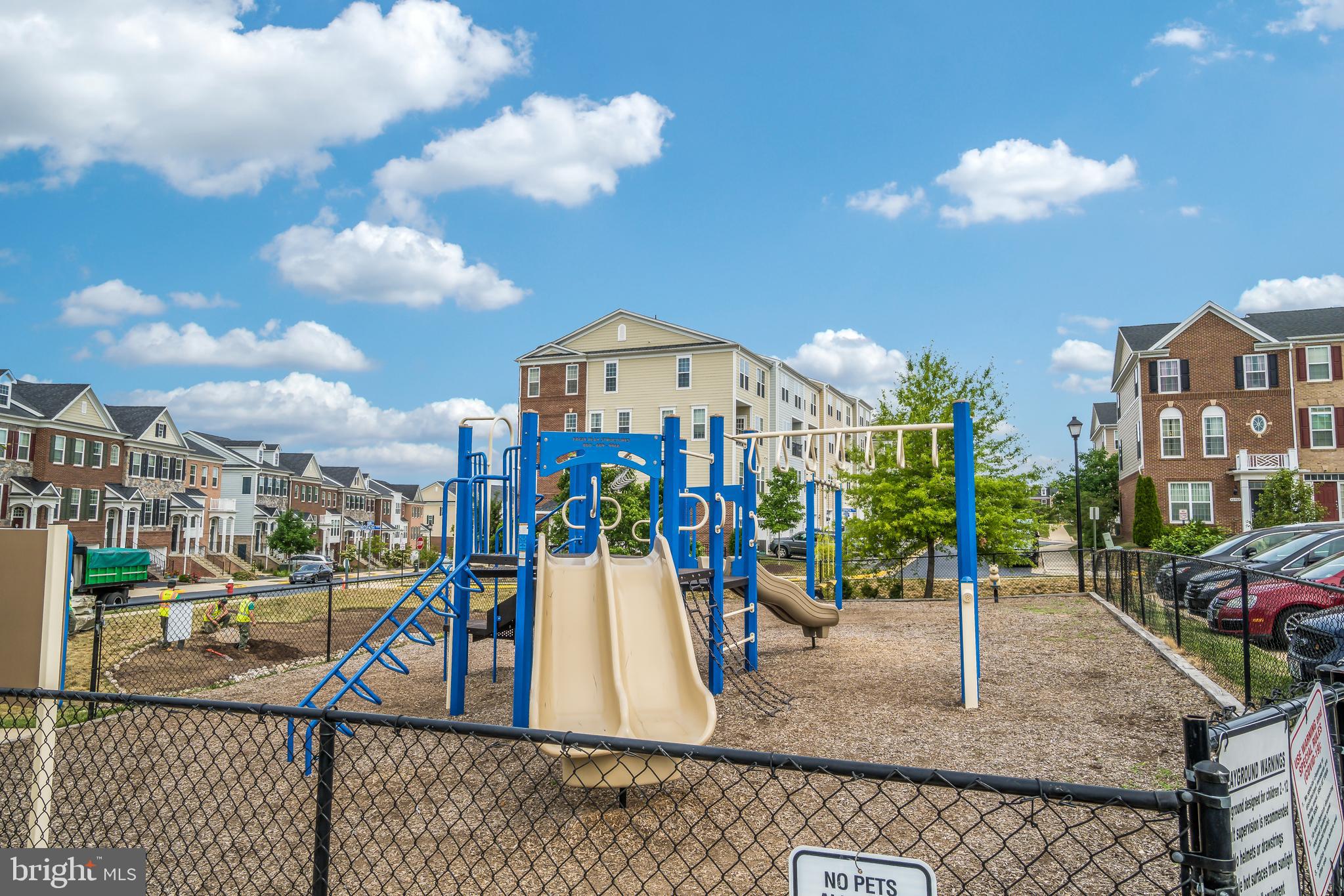 42849 Burrell Square Ashburn, VA 20147 - Photo 44 of 46