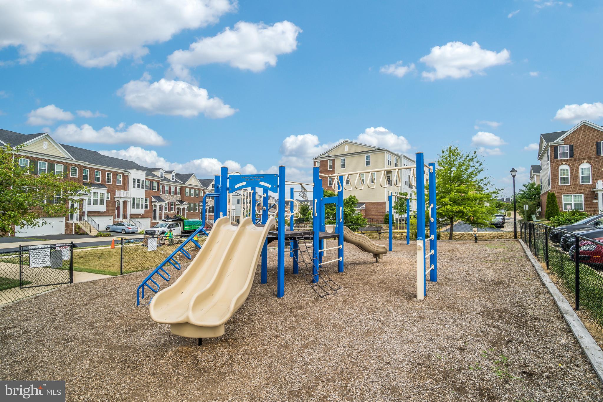 42849 Burrell Square Ashburn, VA 20147 - Photo 45 of 46