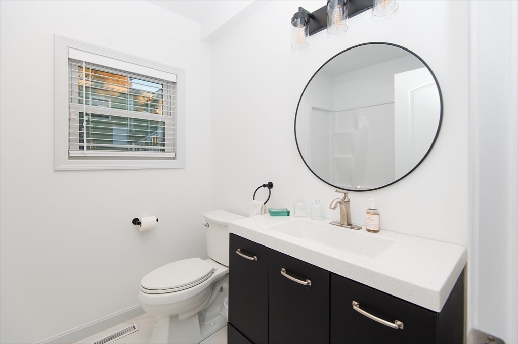 29 Valentine Street Fall River, MA 02720 - Photo 17 of 42