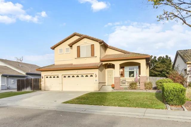 $639,000 | 985 Blackwell Way, Galt, CA 95632