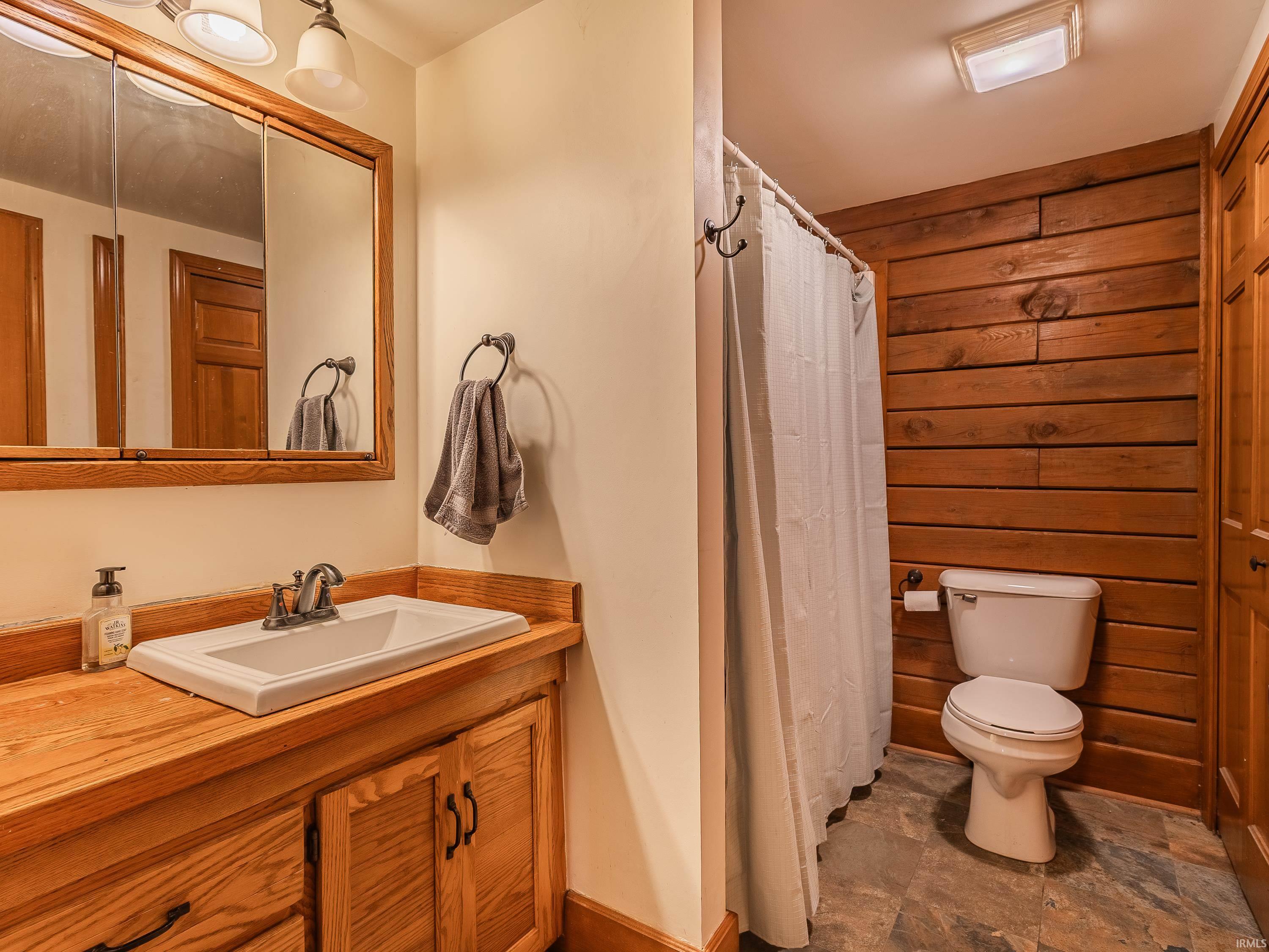 9434 Maysville Road Fort Wayne, IN 46815 - Photo 7 of 22