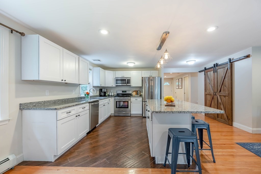 47 Gould Road Andover, MA 01810 - Photo 7 of 33