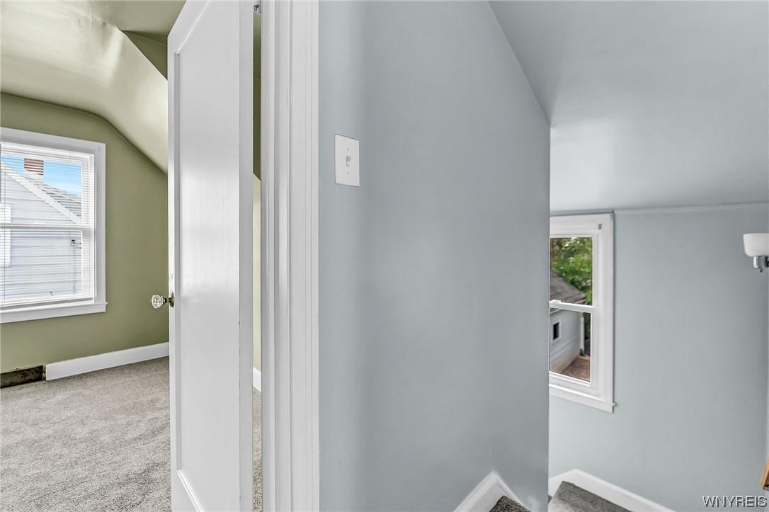 74 Leonard Post Drive Cheektowaga, NY 14211 - Photo 25 of 41