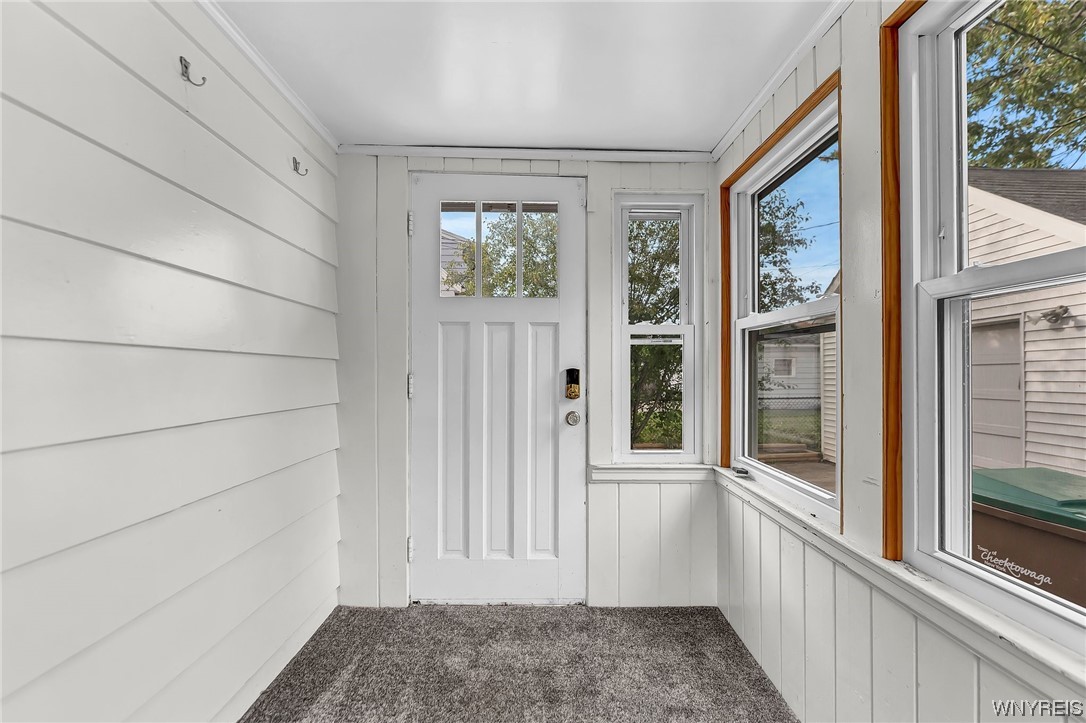 74 Leonard Post Drive Cheektowaga, NY 14211 - Photo 35 of 41