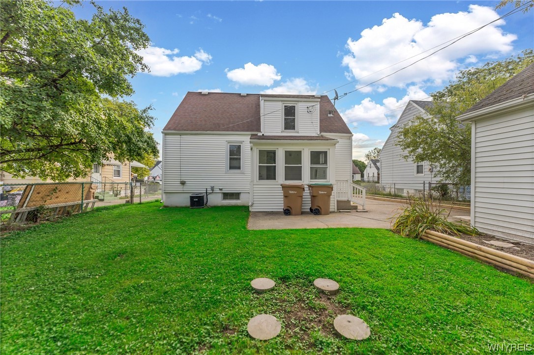 74 Leonard Post Drive Cheektowaga, NY 14211 - Photo 39 of 41