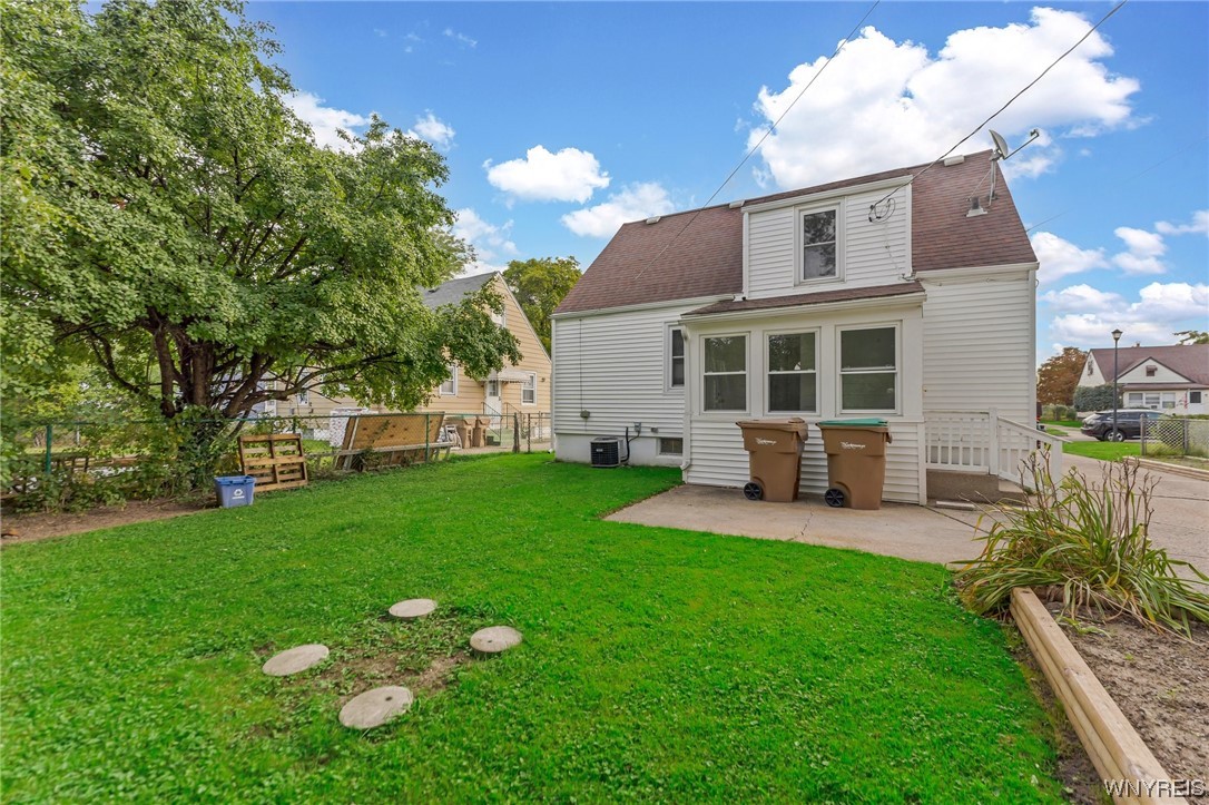 74 Leonard Post Drive Cheektowaga, NY 14211 - Photo 40 of 41