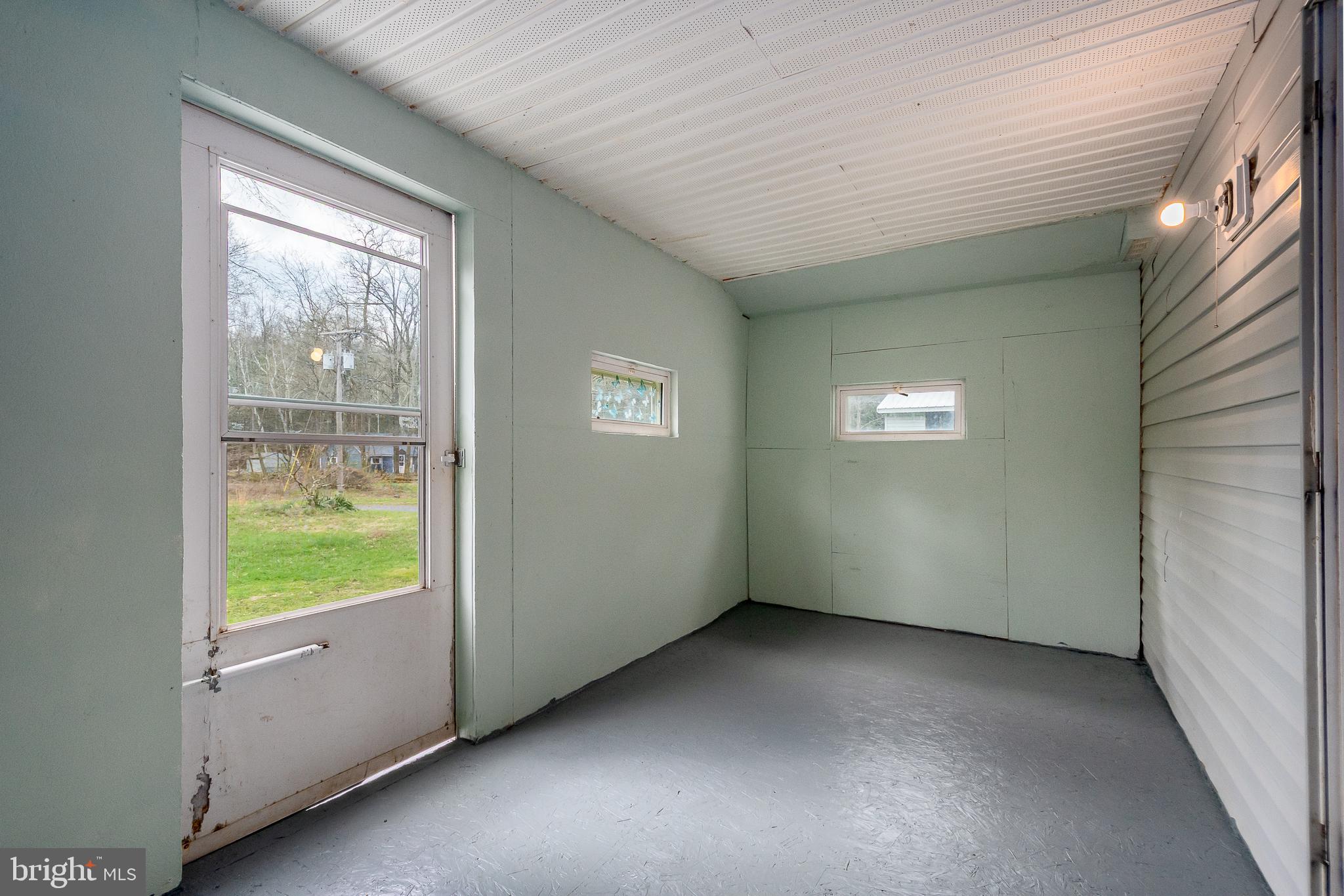 1545 Mill Run Road Friendsville, MD 21531 - Photo 6 of 40