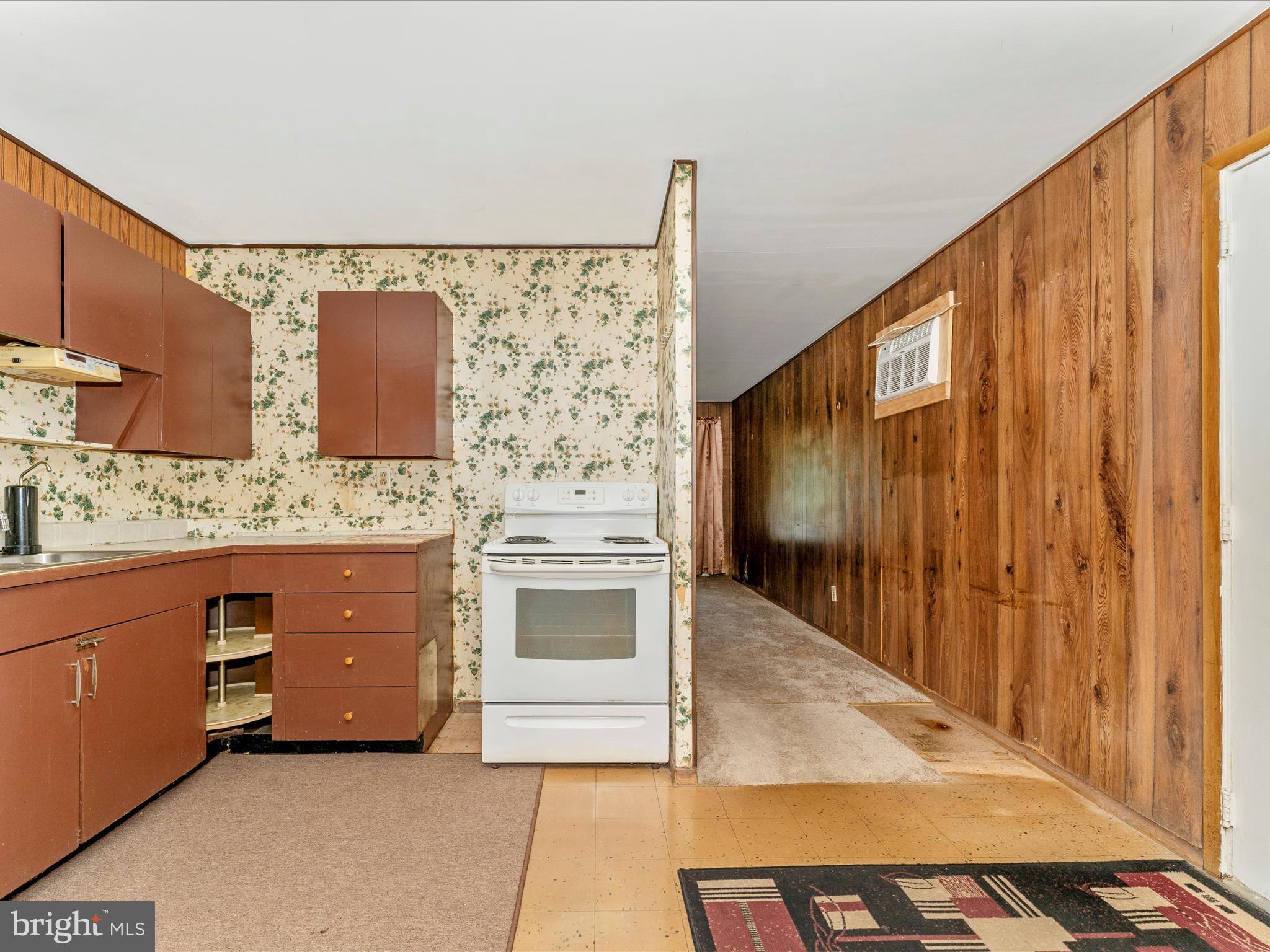 6094 Quartz Circle Frederick, MD 21702 - Photo 11 of 35 Kitchen