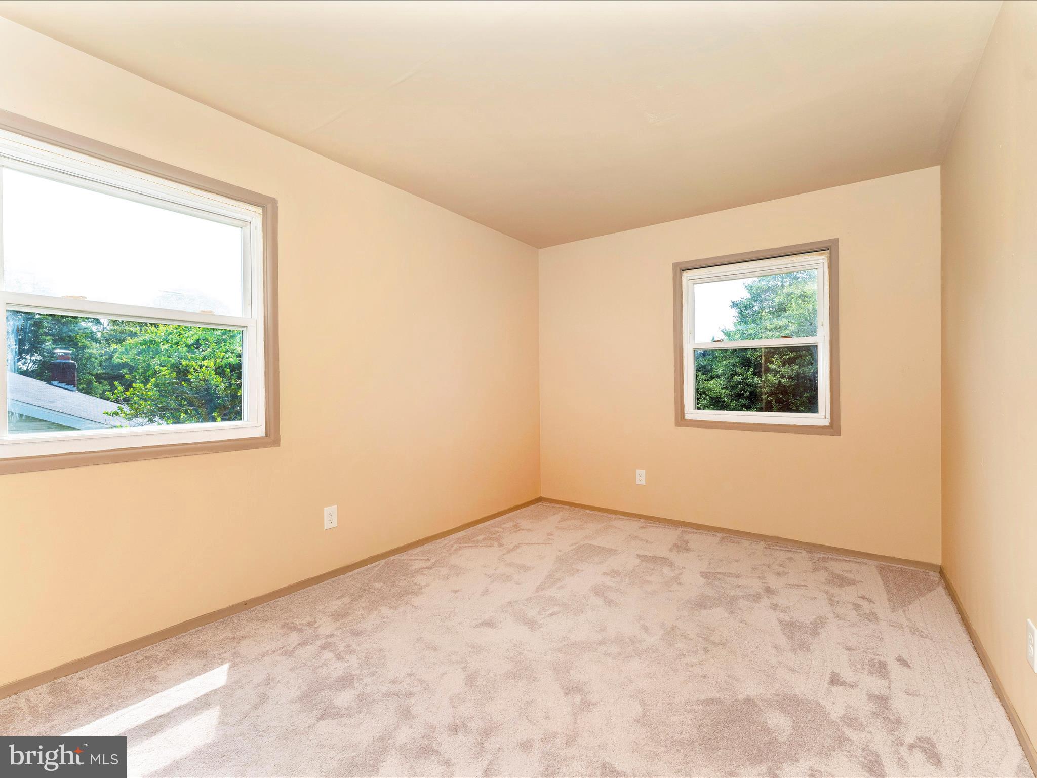 6094 Quartz Circle Frederick, MD 21702 - Photo 16 of 35 Primary Bedroom
