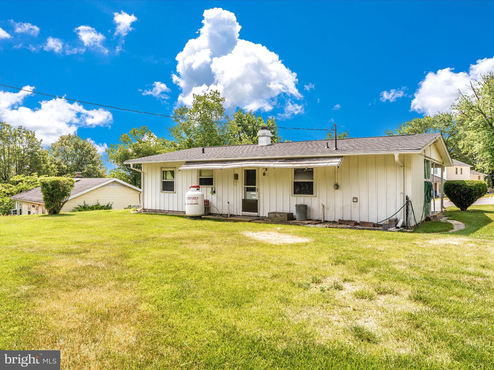 6094 Quartz Circle Frederick, MD 21702 - Photo 33 of 35 Exterior Back