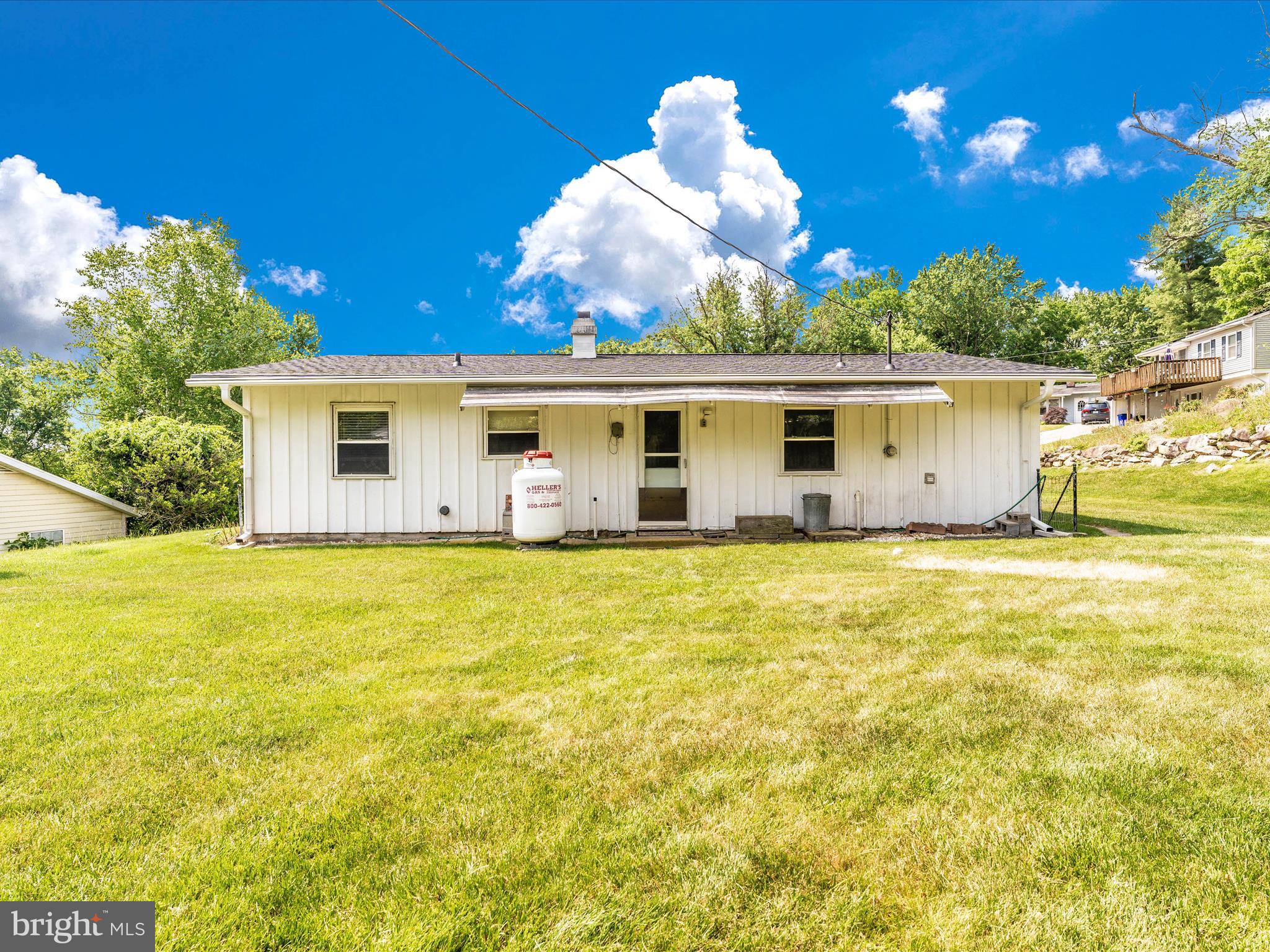 6094 Quartz Circle Frederick, MD 21702 - Photo 34 of 35 Exterior Back