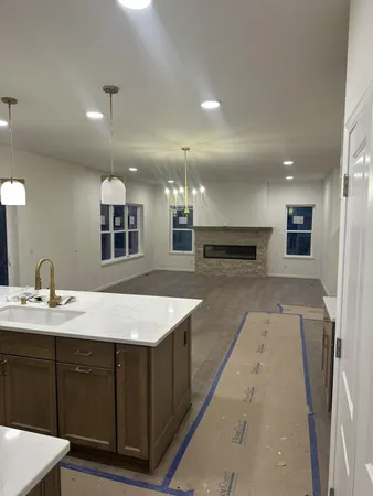 $639,900 | 447 Sandstone Street, Slinger, WI 53086