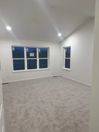 $639,900 | 447 Sandstone Street, Slinger, WI 53086