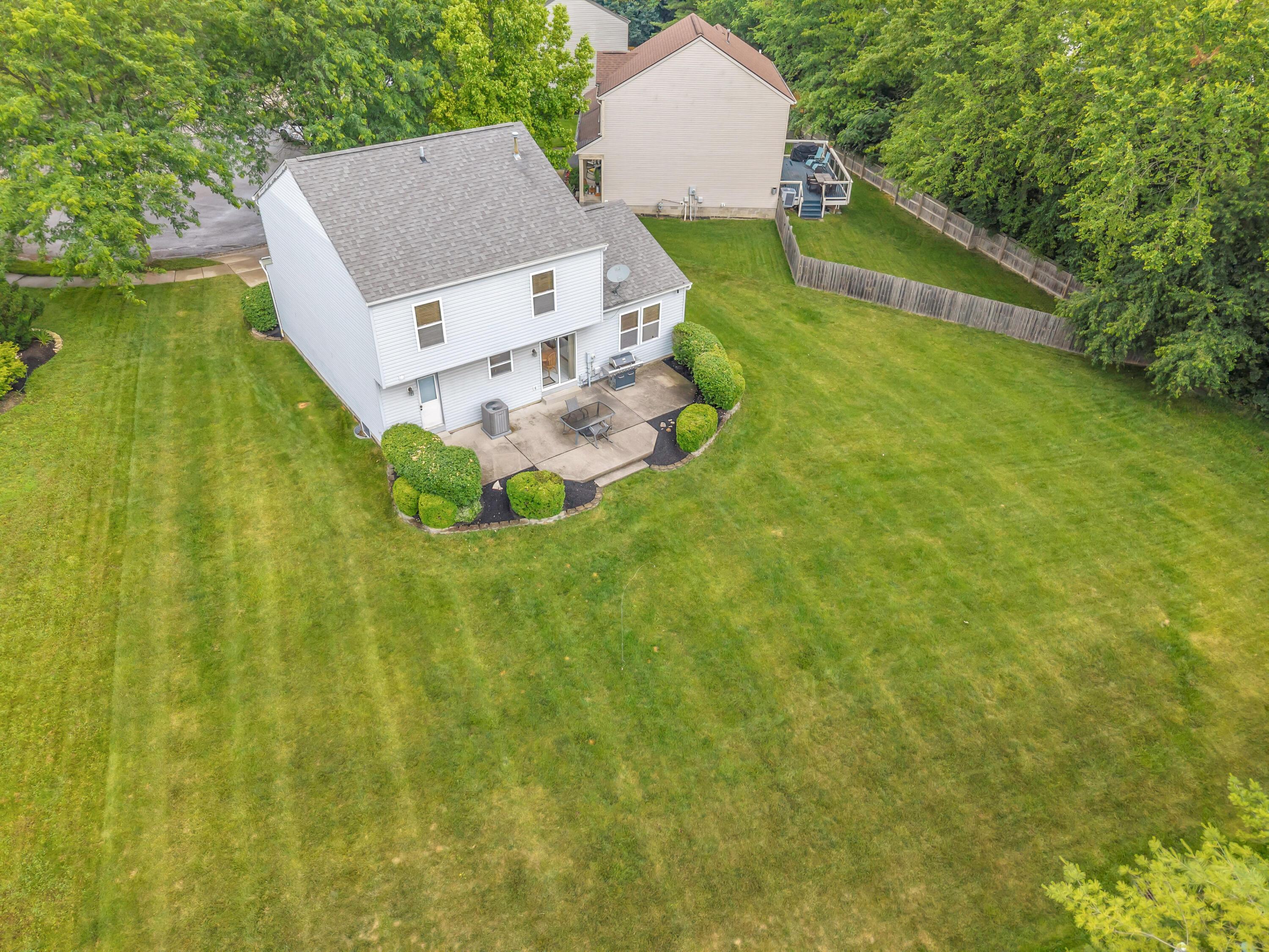 107 Kettering Bend Delaware, OH 43015 - Photo 36 of 38 DJI_20250617113836_0470_D