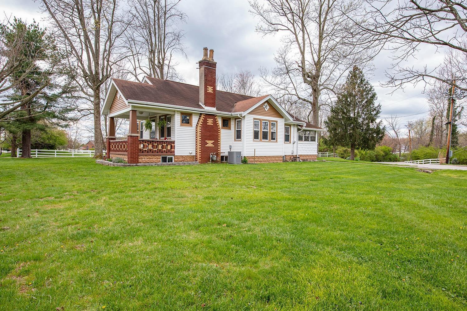 3587 Merwin 10 Mile Road Cincinnati, OH 45245 - Photo 3 of 19 Gallery Image 3