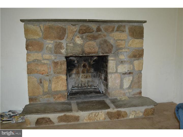 1411 Reed Street Coatesville, PA 19320 - Photo 4 of 7 Gallery Image 4