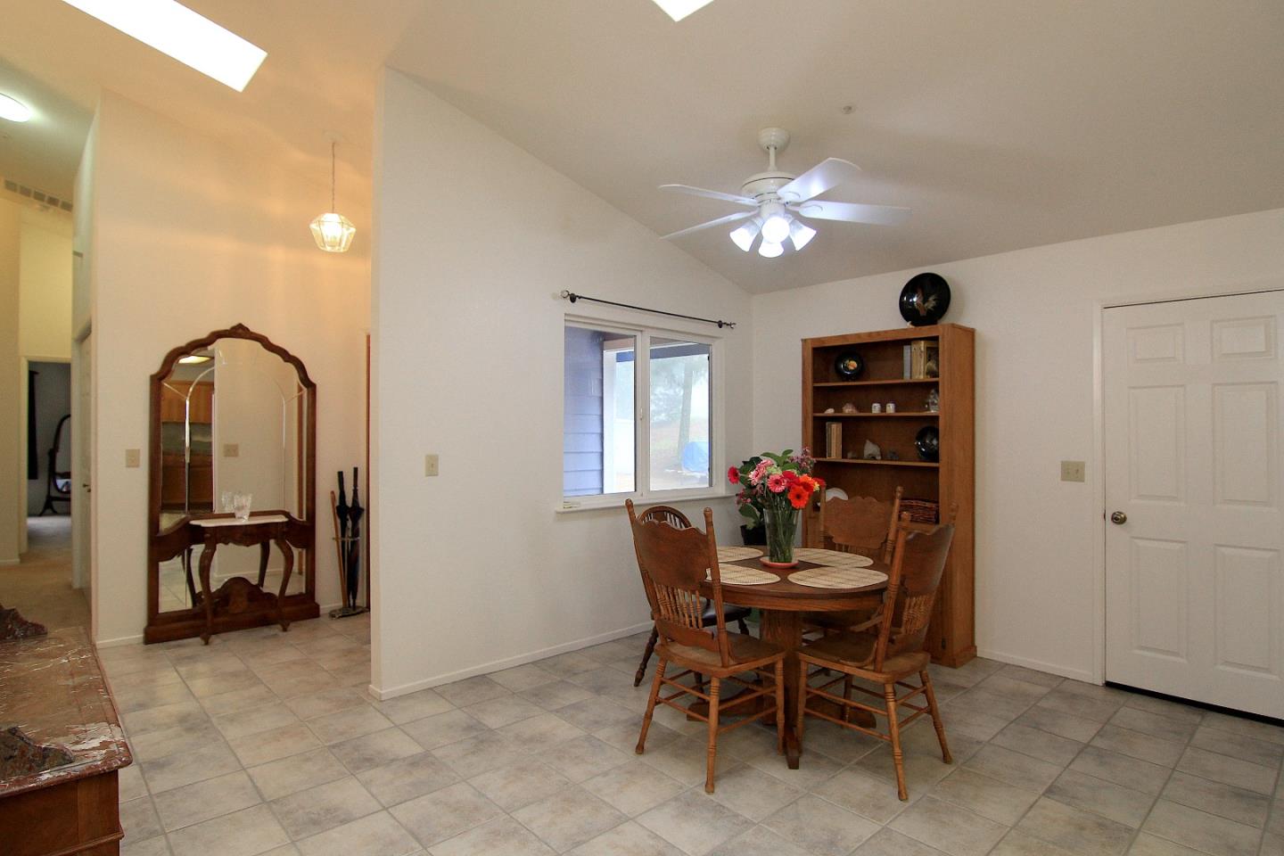 25276 Quail Ridge Road Los Gatos, CA 95033 - Photo 11 of 23 Gallery Image 11