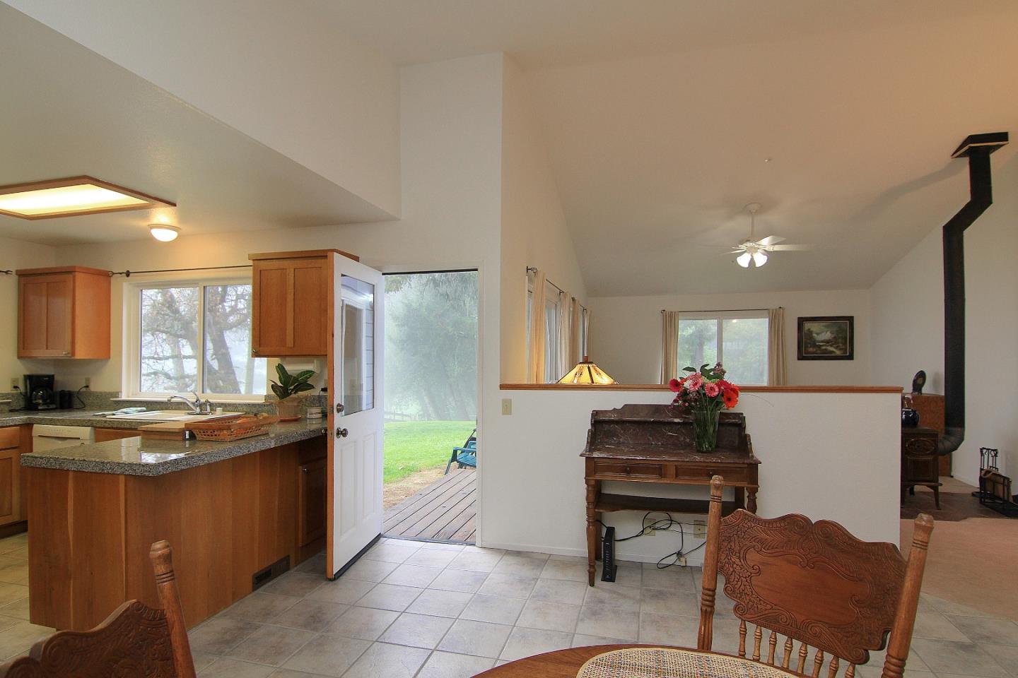 25276 Quail Ridge Road Los Gatos, CA 95033 - Photo 12 of 23 Gallery Image 12
