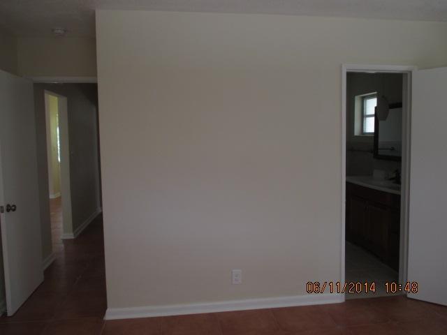 1012 Southwest 4th Street Boca Raton, FL 33486 - Photo 8 of 17 IMG_6445