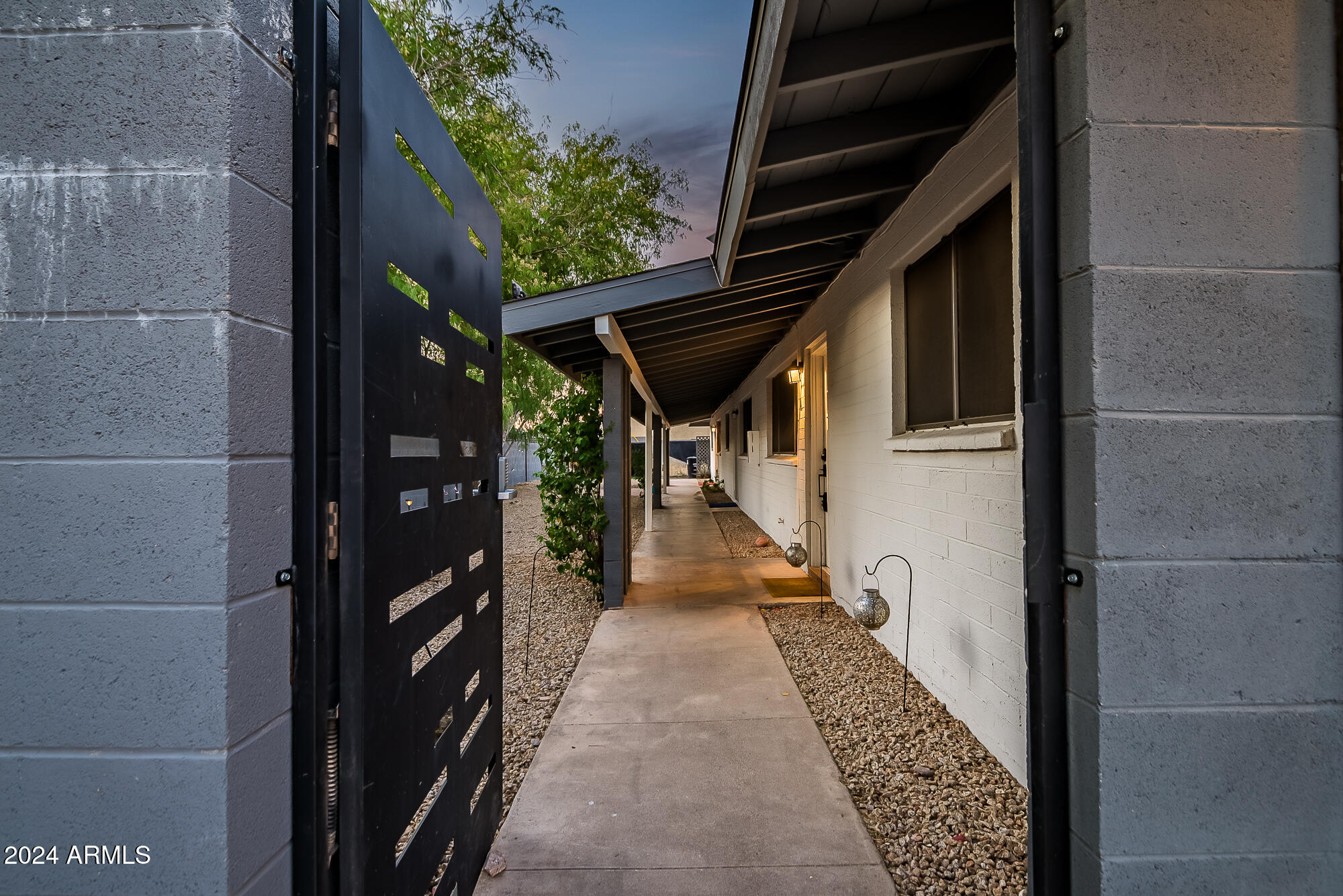7832 East Heatherbrae Avenue, Unit C Scottsdale, AZ 85251 - Photo 46 of 48 a view of balcony