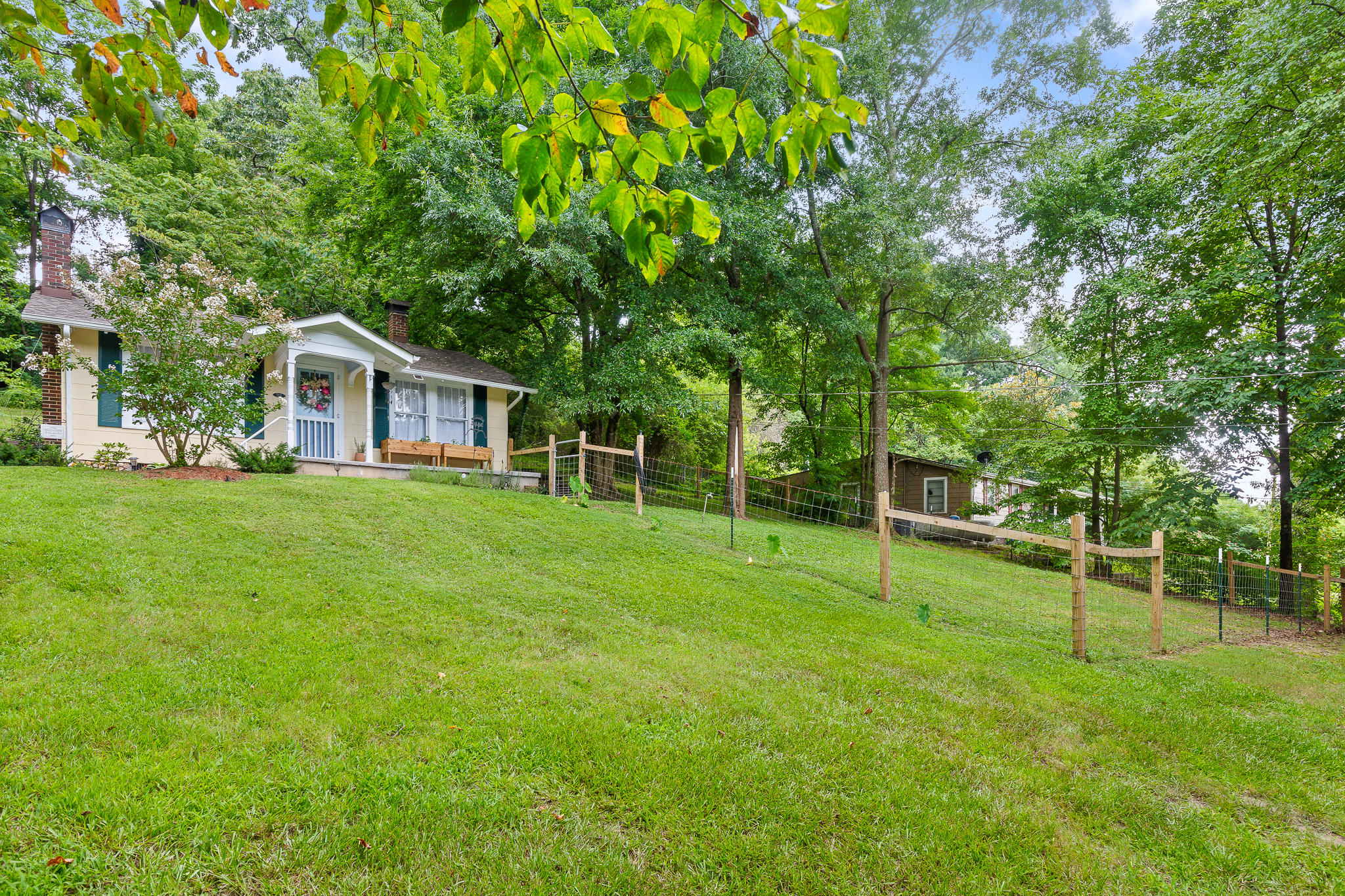 1239 Mission Ridge Road Rossville, GA 30741 - Photo 9 of 23 Mission-9