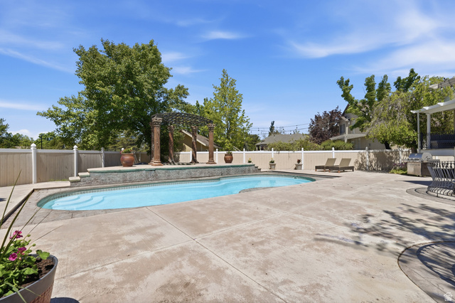 10868 Prescott Drive Sandy, UT 84092 - Photo 92 of 106