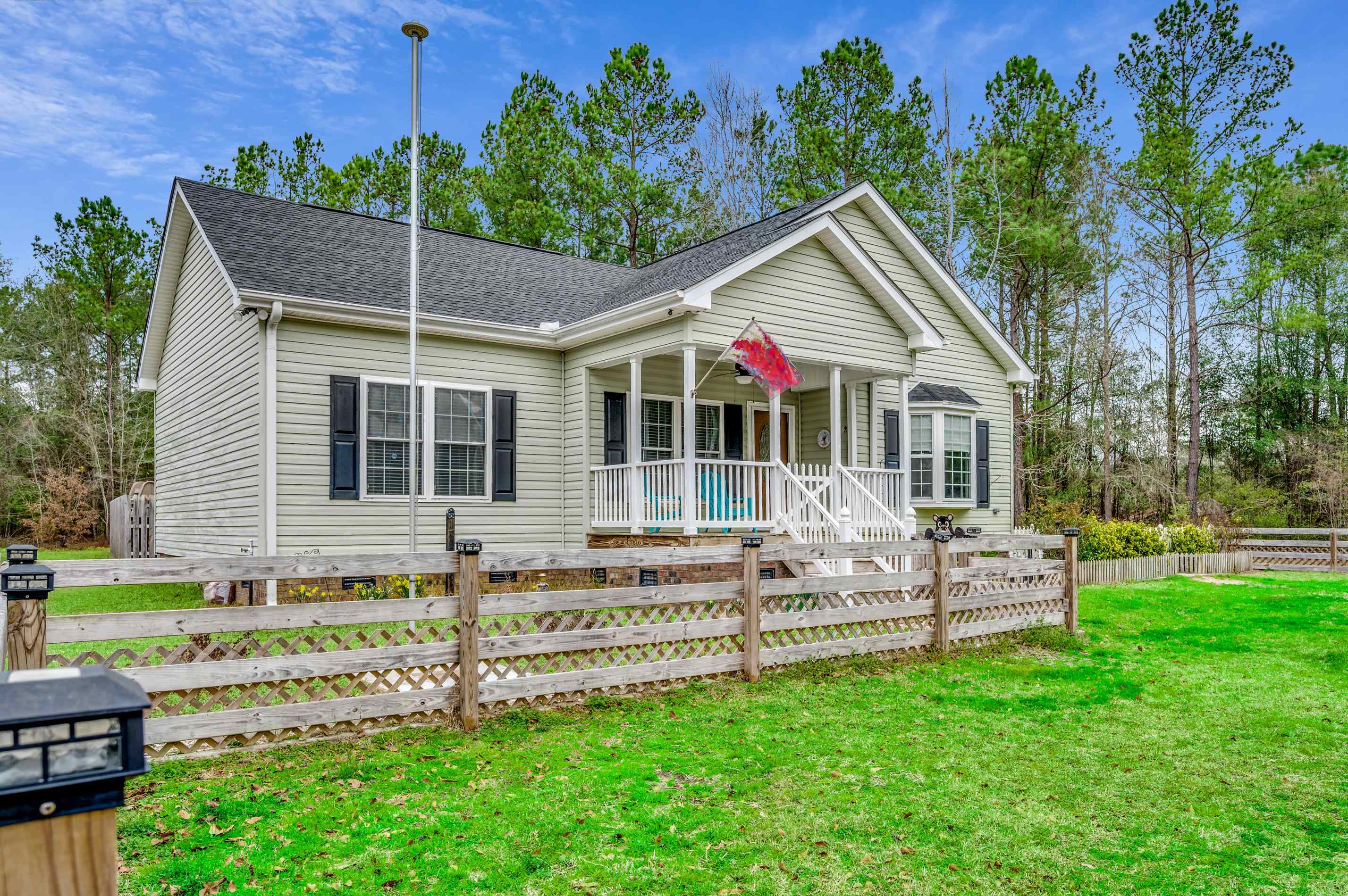 3959 Pleasantdale Road Nichols, SC 29581 - Photo 3 of 38 Gallery Image 3