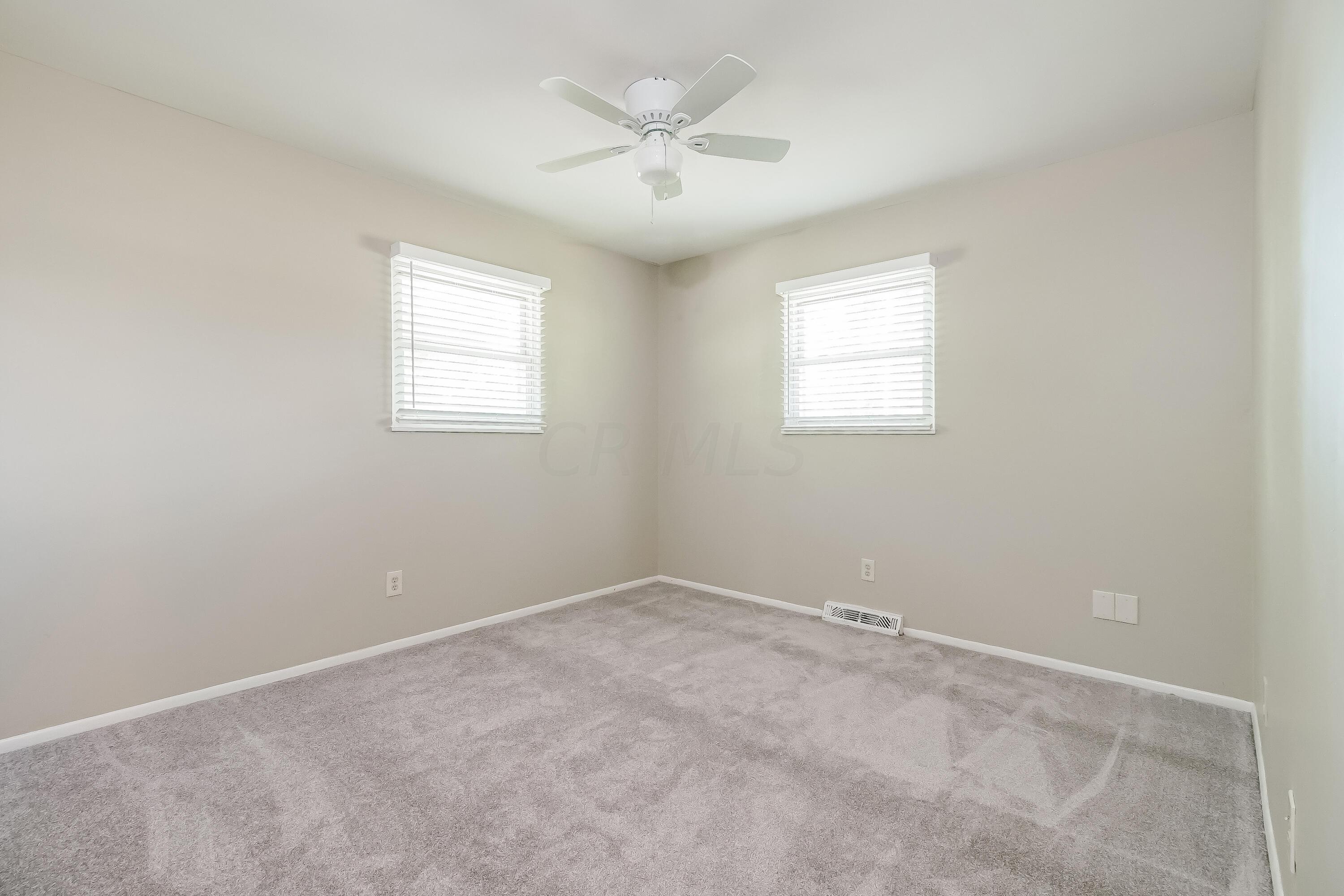 6259 Faircrest Road Columbus, OH 43229 - Photo 11 of 17 012-photo-bedroom-7391999
