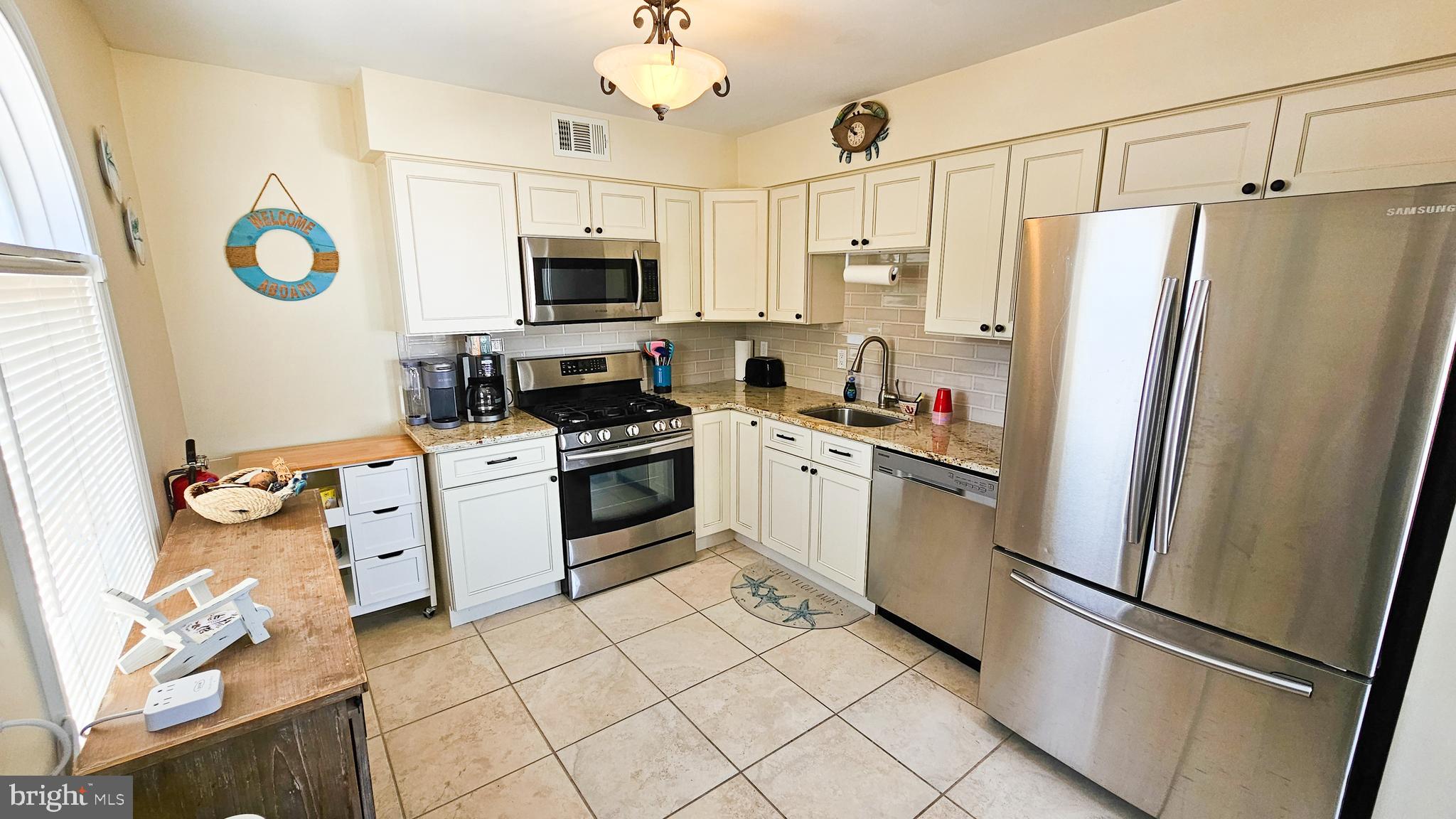 105 Peter Road Manahawkin, NJ 08050 - Photo 19 of 35